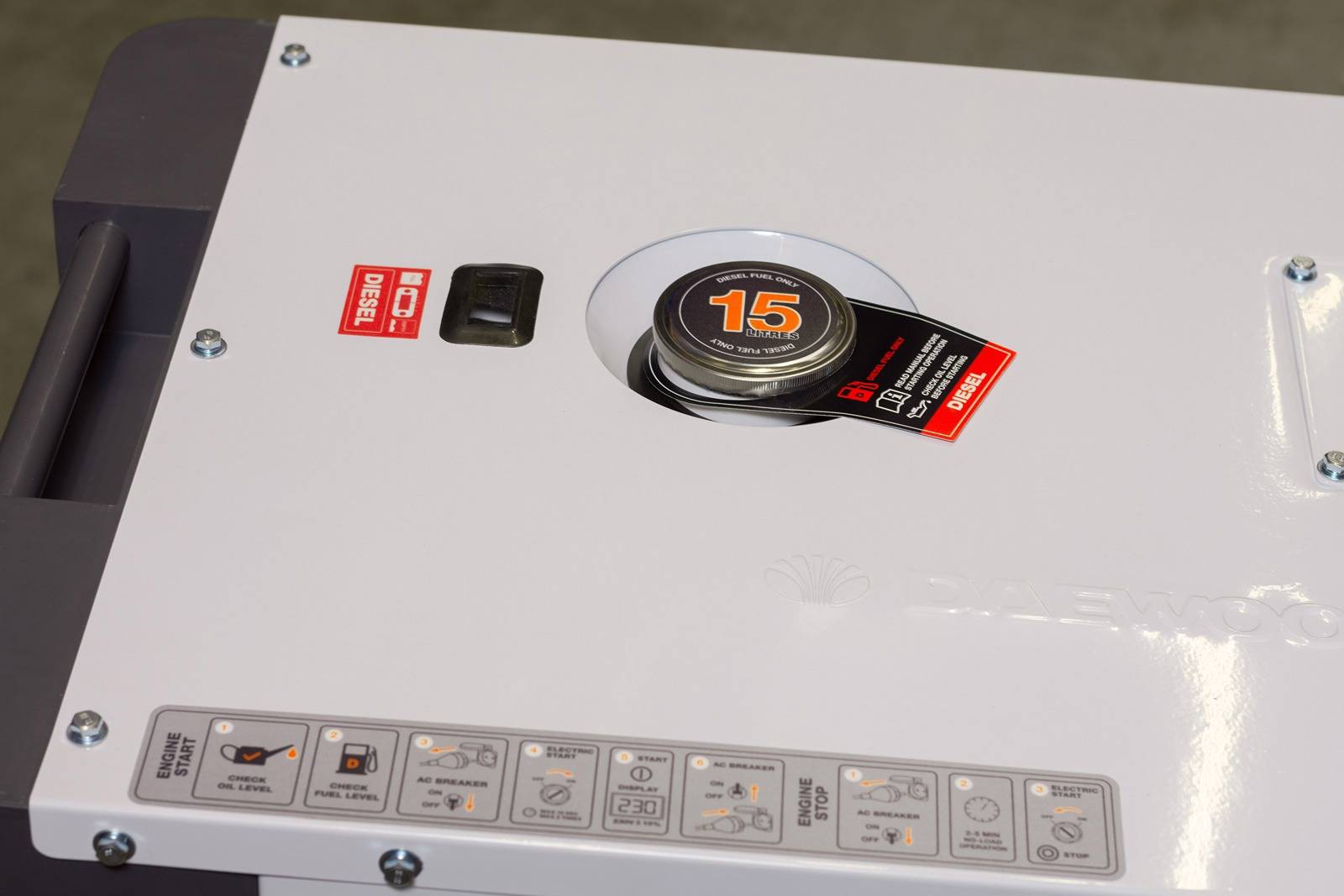 GENERADOR DIÉSEL DAEWOO 8,1 kVA - Imagen 10